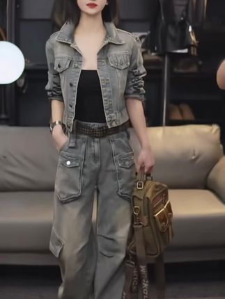 美式复古印花牛仔外套女春秋季薄荷曼波重工宽松显瘦夹克8703#时尚搭配服装 #时尚穿搭时尚穿搭时尚 #休闲穿搭 #设计感穿搭 #穿搭穿搭 @DOU+小助手