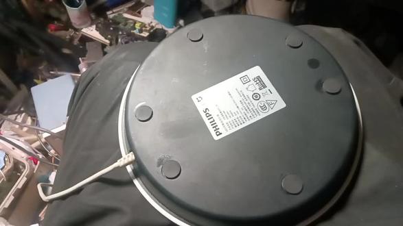 长时间使用把夜灯电路断开,可以延长使用寿命,不然容易烧毁