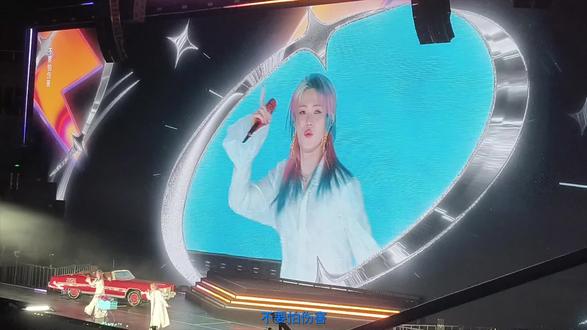 岳明辉你个浪漫疯子#岳岳pinkray #灵超 #ONER #灵岳 #oner狂欢巡演日记