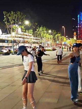 漂移板,儿童成人滑行板、物美价廉。好用实惠。