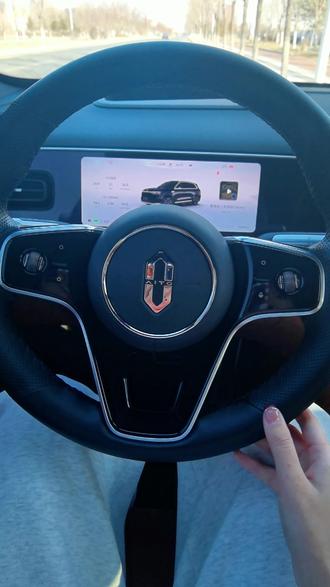 智驾开启小蓝灯被恶意别车,一个方法优化你的驾驶体验#用车技巧 #问界 #智驾 #经验分享 #汽车人共创计划