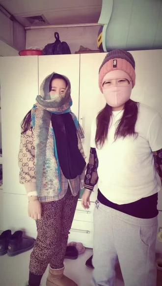 老闷儿来个奶浴吗#抽象舞蹈 #搓澡摇 #舞搭子日常尬舞 #终于对这首歌下手了 #放飞自我系列一本正经的瞎跳