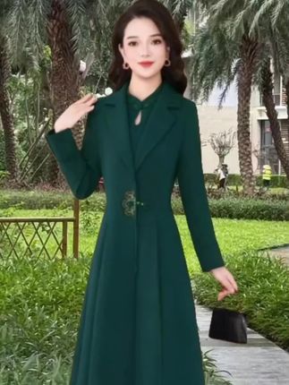 #品牌贵夫人高档套装女# #时尚气质穿搭 #高级感穿搭 #穿出自信穿出美丽