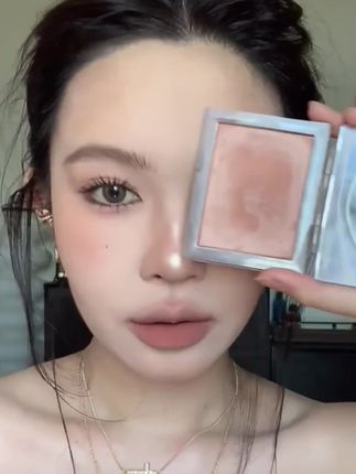 原生感裸杏色腮红,一颗化全脸超百搭 !#腮红打法 #腮红推荐 #腮红的正确画法