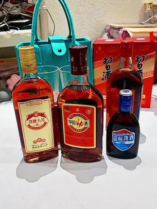 好喝的劲酒,给生活加把劲,享受不贪杯。#劲酒#中国劲酒#劲牌八珍酒#口粮酒