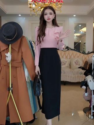小香风高级温柔甜美粉拼黑收腰精致长袖女连衣裙QY0051#谁穿谁好看 #小香风 #连衣裙 #轻熟穿搭
