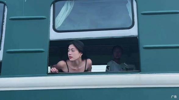 我估计过几天全安徽的人都会赶往亳州吧,因为斥巨资打造的山海神兽园,官宣2月14日盛大开园,放出了一个让人无法拒绝的王炸特惠,一票畅玩玉兔昆仑岛、山海秘境、灵墟火山、恐龙小火车、山海经海盗船、滑索穿越等70多种游乐设备,还有50多场园内互动演绎可以参与,这波特惠我就放在视频左下角定位了,刷到赶紧先囤起来,反正不去随时可退#顶级年味助攻出现了#抖音新春吃喝玩乐节#镜头里的年味#抖音新春吃喝玩乐节##春节不打烊