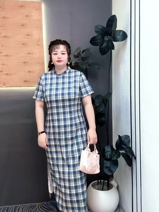 #时尚穿搭时尚穿搭时尚 #格子控 #穿着得体是一种生活态度 #衣服女装小个子短袖 #穿着得体是一种生活态度