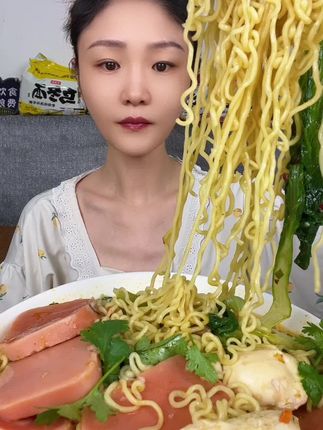#妈呀太香了 #懒人必备 #泡面 #这个真的太好吃了