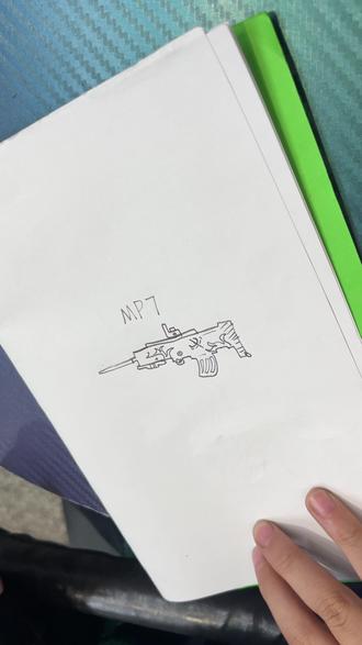 #热门话题 #手绘武器 和平精英,MP-7轩辕。#手绘枪支