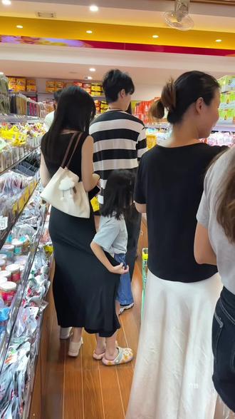 糖巢零食会员日活动来了#糖巢零食吃货必备零食#休闲零食