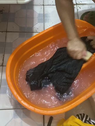 家里衣服少的可以试试这一款带着搓衣板的洗衣盆 方使实用#洗衣服 #日常分享