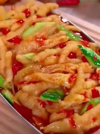 我想吃但我不想胖~#无骨鸡爪 #鸡爪 #零食 #零食推荐 #零食推荐