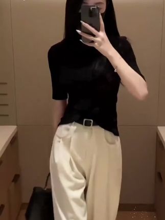 #半高领打底衫 #打底衫 #胖瘦都能穿 #洋气减龄 #谁穿谁好看系列