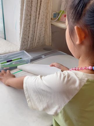 开学就是一年级的女儿👧每天都会一页拼音默写!坚持一两天可能看不出效果,坚持时间长了,滴水穿石🪨拼音字母默写现在已经越来越流利了#每天学习一点点 #幼小衔接 #在家学习 #暑假 #拼音