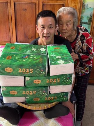 花之护原生木浆纸巾,柔软厚实,不掉毛屑,一箱到手12大提!#家家必备#超便宜超划算#原生木浆纸巾#坚强大波#努力前行