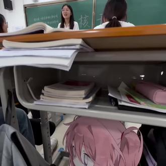 #豆包生成#又是谁把自家oc带入教室了 #豆包指令#oc#自设