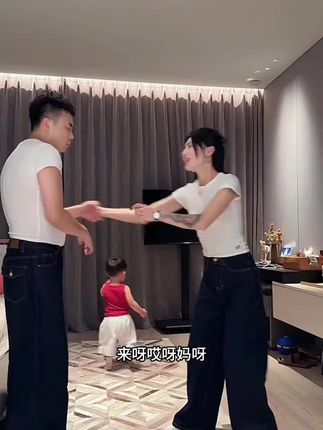 2025秋季新款原色美式宽松垂感拖地裤深蓝高腰显瘦阔腿牛仔裤女#2025秋季新款#美式#垂感宽松#高腰牛仔裤#显瘦阔腿裤