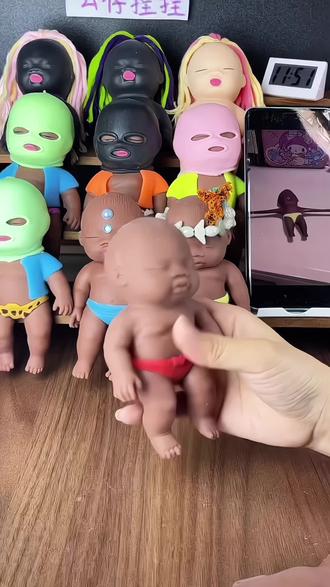 娜塔莎玩具玩偶娜塔莎公仔解压小黑娃娃搞怪网红捏捏乐黑人可爱#娜塔莎 #解压玩具 #捏捏乐 #网红玩具 #搞怪日常