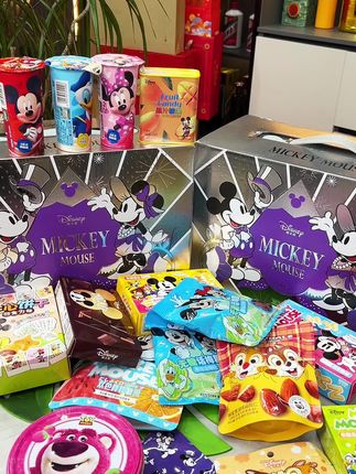 #礼品礼盒 #零食礼盒 #迪士尼零食礼盒 #送小朋友的礼物
