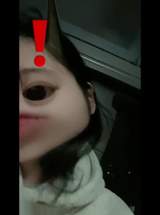 就是以我这个方面吐槽他们俩说明一下,现在本人已经跟他俩不玩了,就是没有闹掰,但是单方面了没处理,然后能先就慢慢冷淡了,我就去找别的朋友玩啊,这里的话就是从我单方面视角去看这件事情,大家如果觉得我有什么地方是错的也可以表达出来。还有声明一下本人不太喜欢打字,有的时候都是用语音输入的,所以说如果有错字,也请大家多多包涵。