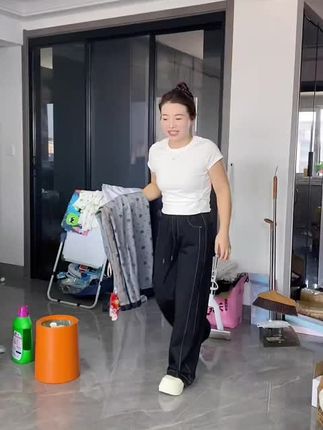 【蓝色妖姬~玫瑰清香】五只白鹅秋季弹力直筒牛仔裤阔腿长裤2590#牛仔裤 #阔腿裤 #长款 #裤子 #女装