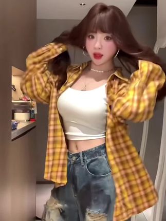 美式复古黄色格子村衫男女春夏2025新款薄款长袖毛 边防晒衬衣外套#dou上热门🔥 #小个子显高显瘦穿搭 #今日穿搭 #我又心动了 #辣妹穿搭