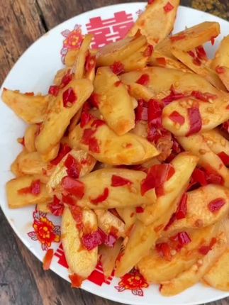 香辣好吃的剁椒生姜片#下饭神器 #开胃菜 #太好吃了 #好吃到停不下来