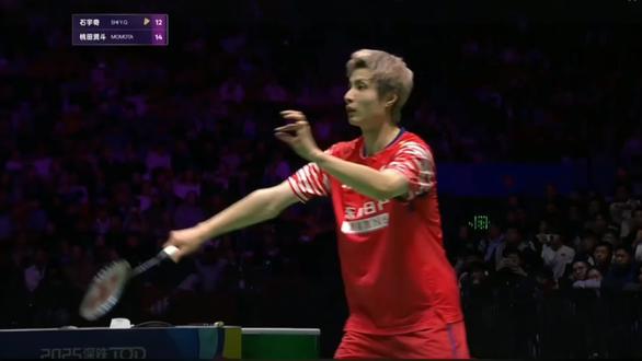 在与石宇奇的对决中,你是否会想起18,19年战无不胜的你#桃田贤斗#天王杯#石宇奇