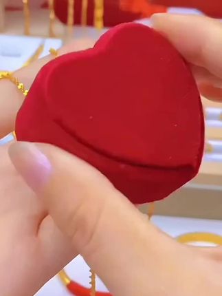 #项链 #爱的礼物 #女友礼物 #礼物越闪我越爱