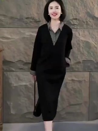 #上热门 #简约大气 #谁穿谁好看#时尚休闲女装#早秋穿搭 @上热门🔥🔥🔥