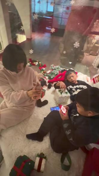 带老式小孩去吃漂亮饭是什么体验?#漂亮饭 #圣诞节 #亲子 #真实生活记录