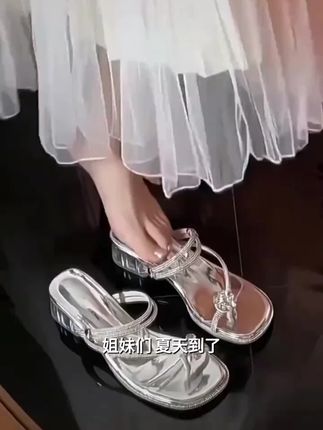 啄木鸟法式粗跟拖鞋女外穿2025夏新款爆款水钻凉拖鞋百搭两穿凉鞋