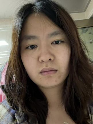 头发大把掉…每天都止不住的心累…生活要把我逼成疯子…