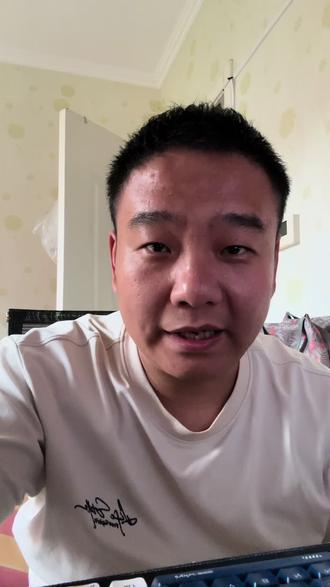 震惊零代码基础,我两天做出了两款AI小程序 只用了两天时间,借助VSCOde的+ deep seekV4大模型,我实打实的做出了两款微信小程序 #黑科技#AI #小程序开发 #deepseek #普通人逆袭