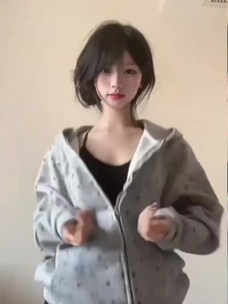 可爱高街满印kitty猫连帽卫衣女春秋慵懒风宽松休闲情侣拉链外套#谁穿谁好看系列 #好物推荐🔥