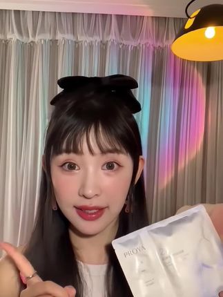敏感肌救星!珀莱雅2.0肌源修护源力面膜宝子们,肌肤敏感 敏感肌救星!珀莱雅2.0肌源修护源力面膜 宝子们,肌肤敏感、泛红、干燥?珀莱雅2.0肌源修护源力面膜来救场!专为敏感肌打造,有效褪红舒缓,快速安抚肌肤小情绪。满满补水精华,让肌肤喝饱水,持久保湿。坚持使用,强韧肌底,修护力拉满,敏肌必备,赶紧囤起来! #珀莱雅源力面膜 #敏感肌修护 #褪红舒缓 #补水保湿