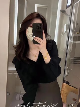 #御姐风穿搭 #穿出自己的风格 #高级感穿搭 #轻奢气场强大女装 #我又心动了 @DOU+上热门 @DOU+小助手 @抖加🔥上热门🔥dou+🔥热点宝