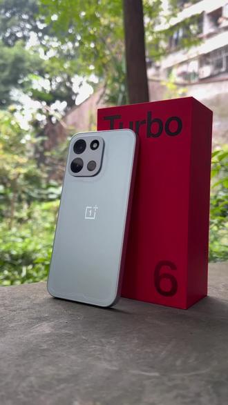 首发即可享受国补政策,1元预定还能享受价值2700元权益,一加turbo6这波拉满了#一加#一加turbo6