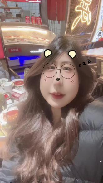 上天赐予我一段真挚的友情
赐予我可以随意依靠的肩膀#好朋友 #友情 #毕业