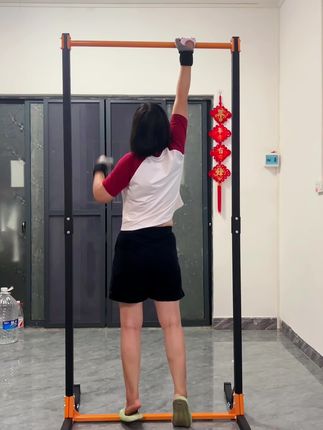 安全稳固 每日一练,好处多多 KDST单杠家用室内引体向上器单双杠落地儿童拉伸吊杠家庭健身器材#吊单杠#单杠推荐#落地单杠#居家锻炼#腰椎拉伸