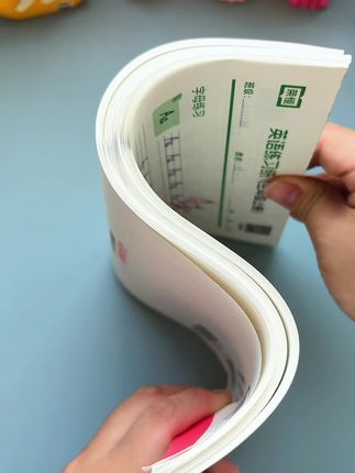 #三年级 初学#英语 是重难点,给他准备这本英语同步练习帖,每天坚持练一练,有配套音频,听说读写非常省心 #练字帖#二升三英语 #英语单词