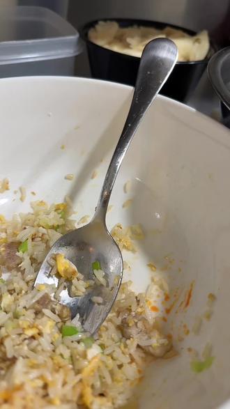 口粮没吃没了😔#异国他乡的生活 #蛋炒饭