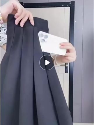 黑色百褶裙女夏季2025新款高腰jk短裙学生a字裙松紧腰口袋 #气质半身裙 #百褶裙穿搭 #休闲穿搭 #半身裙 @抖加🔥上热门🔥dou+🔥热点宝 @巨量千川 @DOU+上热门
