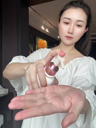 晒后别慌,先修后养,养出自然光泽噶感!#半亩花田 #养白 #美白身体乳 #好物推荐