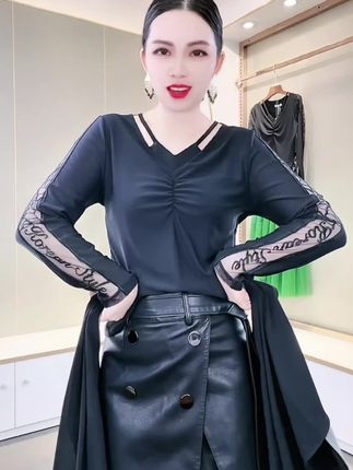 秋季上衣,这种款式穿起来年轻显瘦太好看了吧#高级感穿搭 #气质女神范儿 #气质穿搭