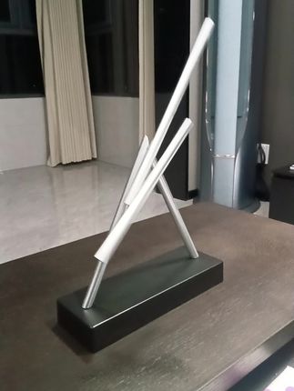 永动机摆件,好神奇的小玩意,会带给你无限动力的小东西,看都看不够……#视觉艺术