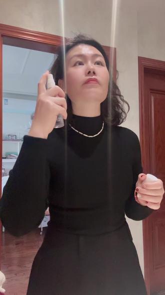 OOTD | 基础款穿出时髦精
#今天穿什么 #梨形身材穿搭 #开春搭配 #黑色系穿搭