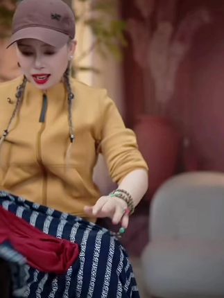 CHAO时尚新款妈妈装条纹针织薄款连帽长袖毛针织衫厚款宽松型 #针织衫 #卫衣 #谁穿谁好看