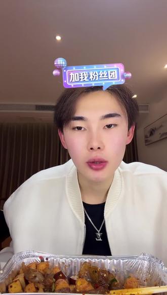 你看到的都是无数汗水和努力换来的#龙浩天#ai瑶瑶 #重庆团播打造影视级实景直播间